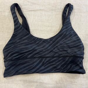 Lululemon sports bra
